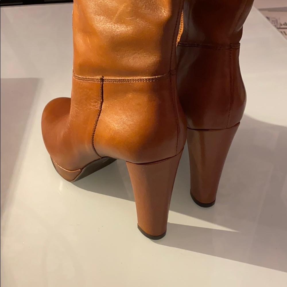 Mariano Renzi Vitelli Leather Boots